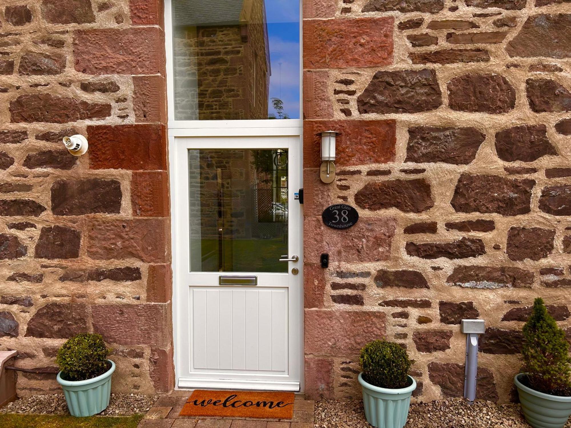 Inverness Great Glen Town House, 5 Minute Drive From Town Centre Esterno foto